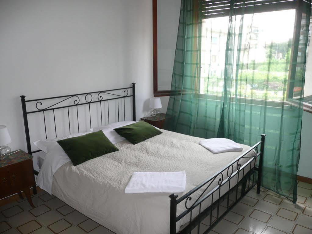 Harmony House Prestige Bed & Breakfast ปิซา ภายนอก รูปภาพ